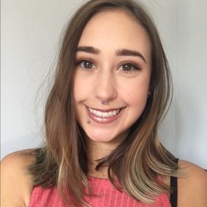 Meet your Posher, Marina